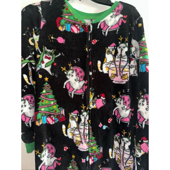 Secret treasures Cat Christmas one piece pajamas Adult Large 12 - 14. Sleepwe - Picture 3 of 7